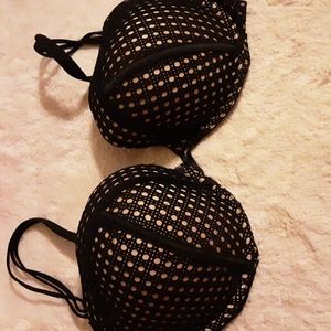 Victoria's Secret black bra , size 38D